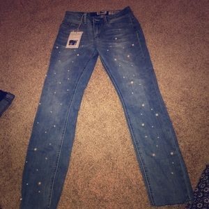 Pearl jeans